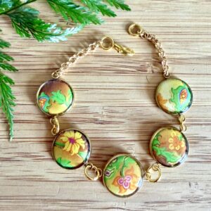 Vintage Tin Bracelet Under Resin Link Style - Whimsy Garden